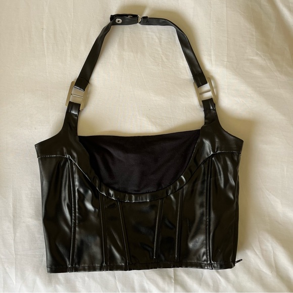 SOLD! I AM GIA Cece Top - Picture 2 of 5